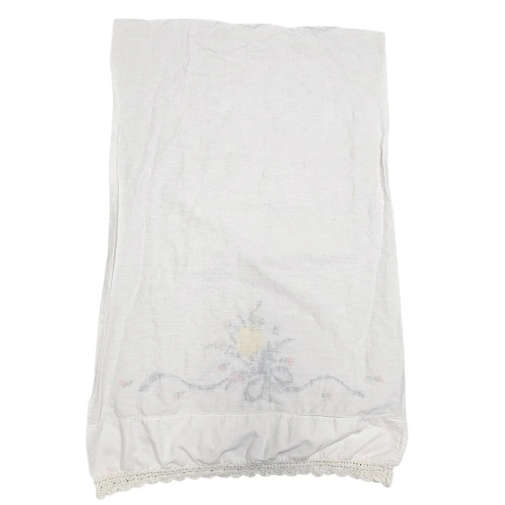 Vintage Hand Embroidered Pillowcases Pair White Yellow Floral Blue Ribbon‎ Lace